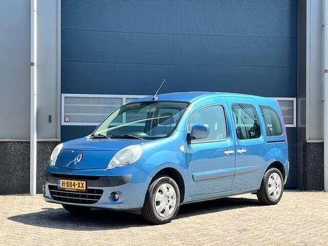 Blauw Gebruikt 2011 Renault Kangoo Authentique MPV | € 4.950 (Super prijs) - Afbeelding 1/4