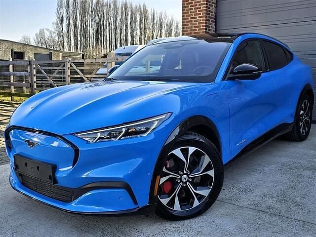 Blauw Gebruikt 2023 Ford Mustang Premium Sedan | € 43.990 (Eerlijke prijs) - Afbeelding 1/4