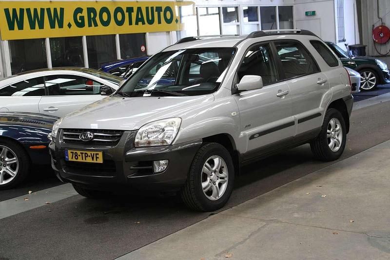 Grijs Gebruikt 2007 Kia Sportage SUV | € 7.944 (Iets duurder) - Afbeelding 1/4