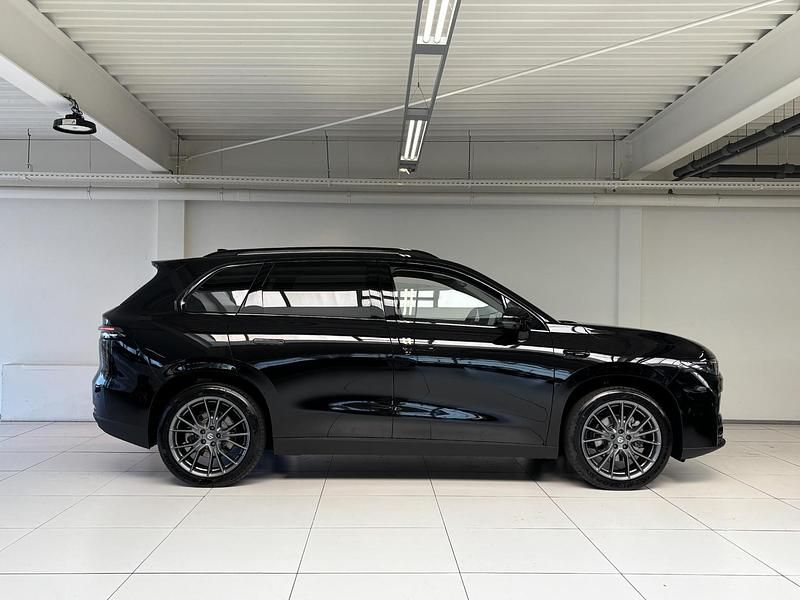 Nieuw Leapmotor C10 160 kW (218 PK) 2025 Metallic black SUV