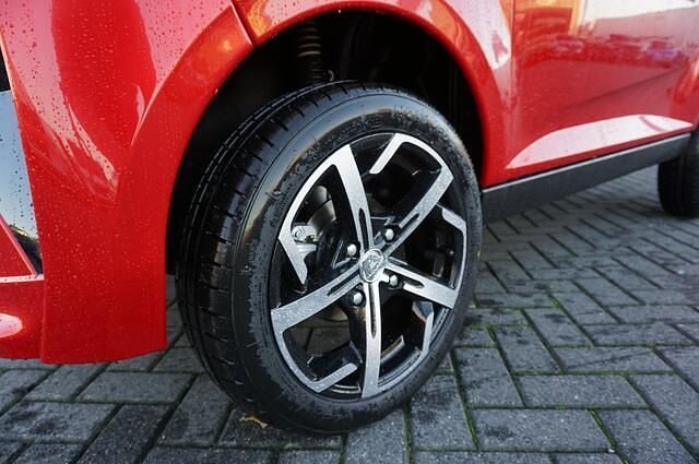 Nieuw Aixam Crossover Premium Premium 2025 Zilver Hatchback