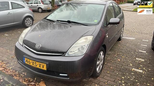 Grijs Occasion 2007 Toyota Prius Comfort Hatchback | € 3.400 (Eerlijke prijs) - Afbeelding 1/4