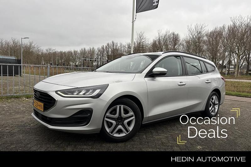 Grijs Occasion 2022 Ford Focus Stationwagen | € 16.995 (Super prijs) - Afbeelding 1/3