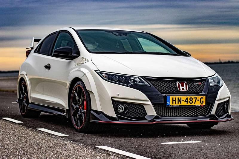Wit Occasion 2015 Honda Civic Type R GT Hatchback | € 25.500 - Afbeelding 1/4
