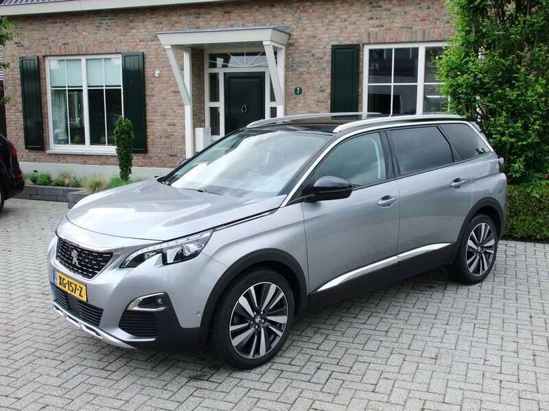 Grijs Gebruikt 2019 Peugeot 5008 Allure MPV | € 19.990 (Eerlijke prijs) - Afbeelding 1/4