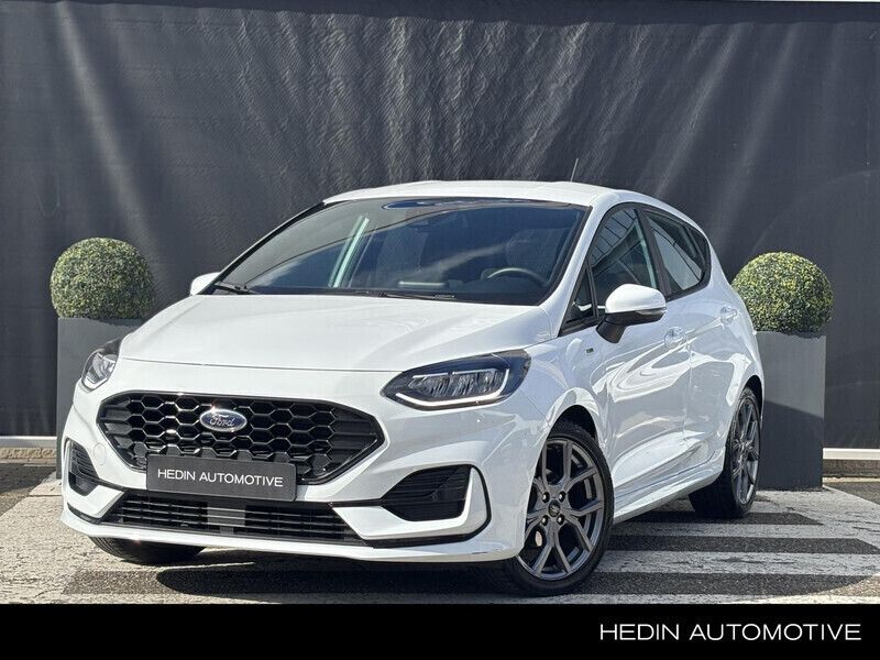 Wit Gebruikt 2023 Ford Fiesta ST-Line Hatchback | € 18.945 (Eerlijke prijs) - Afbeelding 1/4