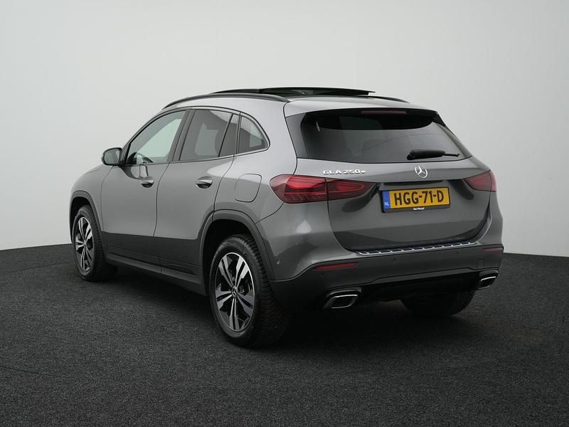Occasion Mercedes GLA250 Business 218 PK (160 kW) 2023 Grijs SUV