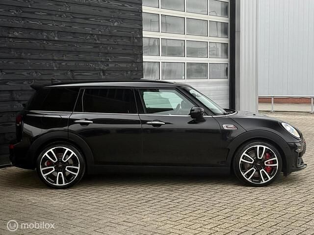 Occasion Mini John Cooper Works Clubman Chili 306 PK (225 kW) 2019 Zwart Stationwagen