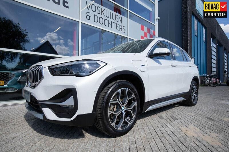 Wit Gebruikt 2021 BMW X1 xLine SUV | € 30.950 (Goede deal) - Afbeelding 1/4