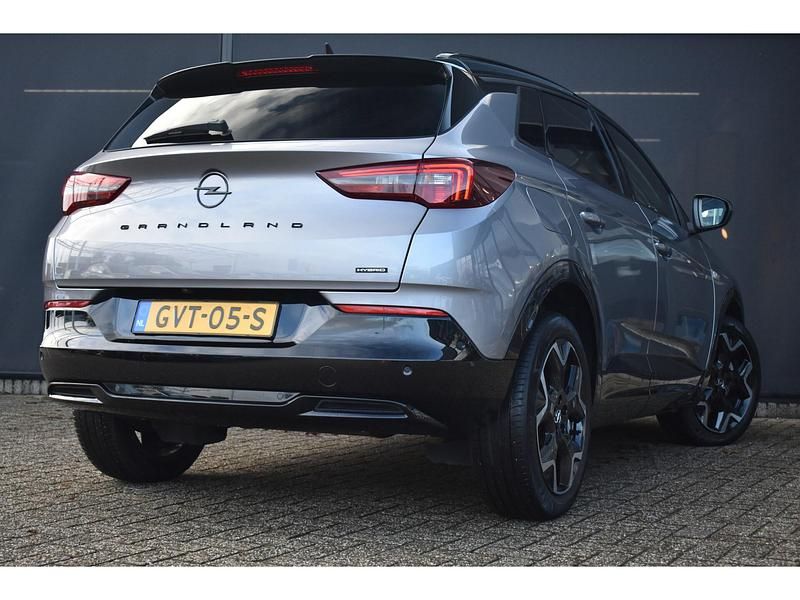 Occasion Opel Grandland X 136 PK (100 kW) 2024 Grijs SUV