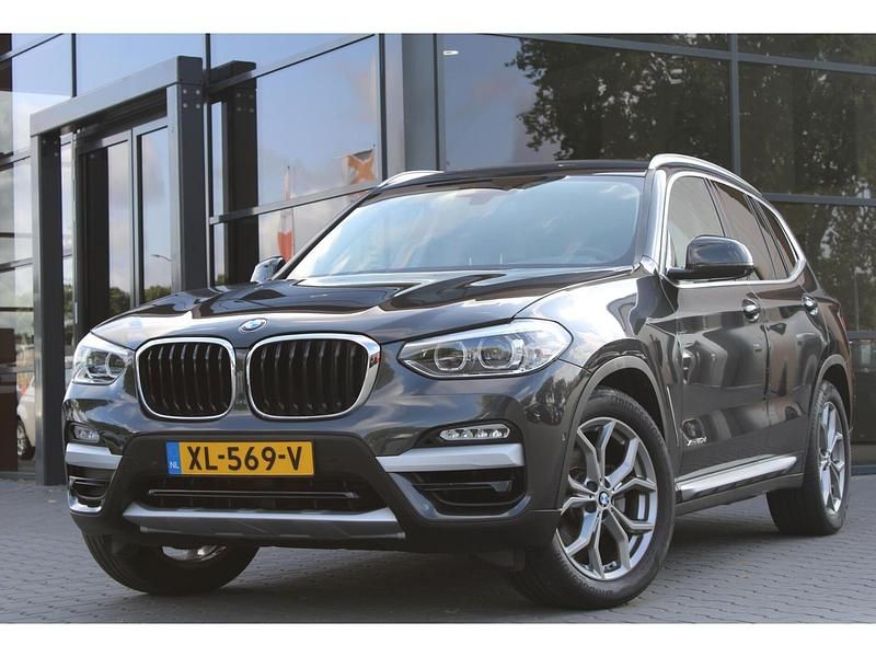 Zwart Gebruikt 2018 BMW X3 SUV | € 27.950 (Iets duurder) - Afbeelding 1/4