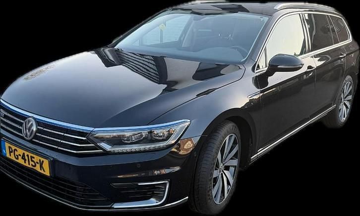 Occasion 2016 VW Passat GTE | € 14.900 (Eerlijke prijs) - Afbeelding 1/4
