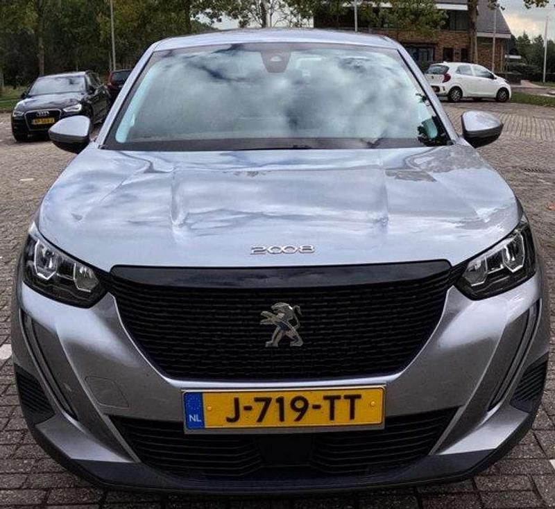 Zilver Occasion 2020 Peugeot 2008 Active SUV | € 12.999 (Eerlijke prijs) - Afbeelding 1/4