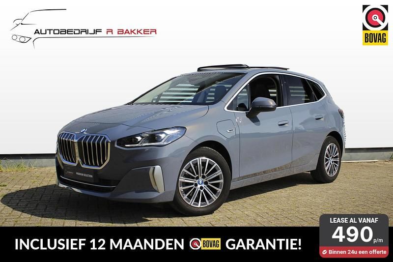 Grijs, metallic lak Gebruikt 2023 BMW 225 Active Tourer Luxury Line MPV | € 36.995 (Eerlijke prijs) - Afbeelding 1/4
