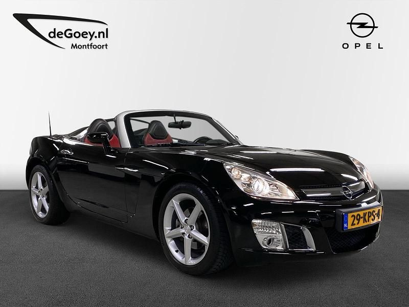 Zwart Gebruikt 2009 Opel GT Cabriolet | € 19.500 - Afbeelding 1/4
