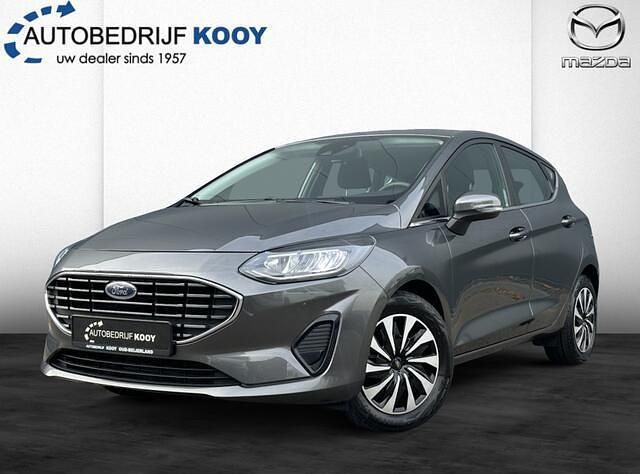 Grijs Gebruikt 2024 Ford Fiesta Titanium Hatchback | € 19.950 - Afbeelding 1/4