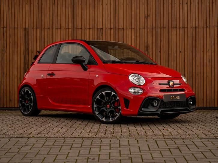 Occasion Abarth 595C Competizione 179 PK (131 kW) 2022 Rood Cabriolet