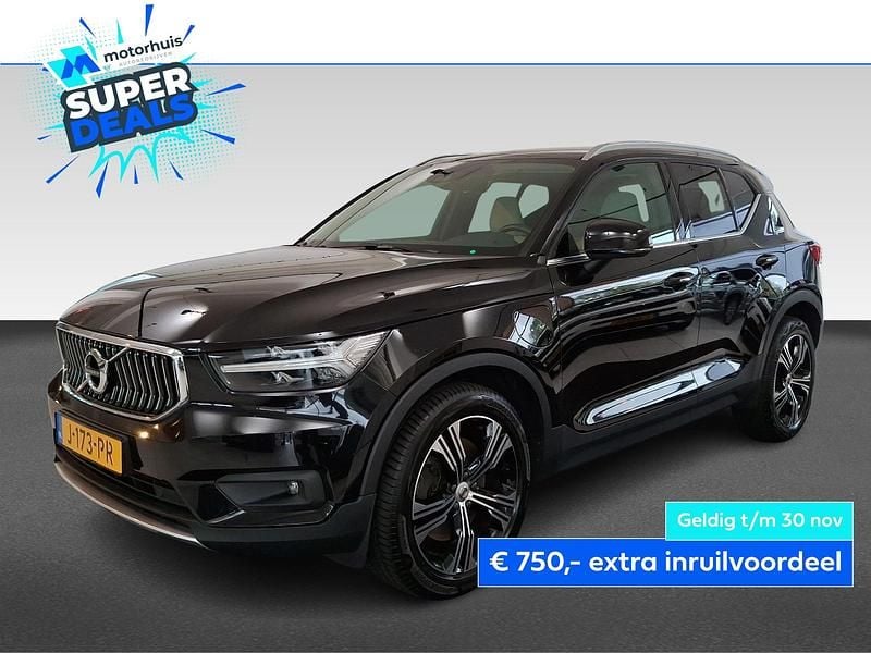 Zwart Gebruikt 2020 Volvo XC40 Inscription SUV | € 30.940 (Eerlijke prijs) - Afbeelding 1/4