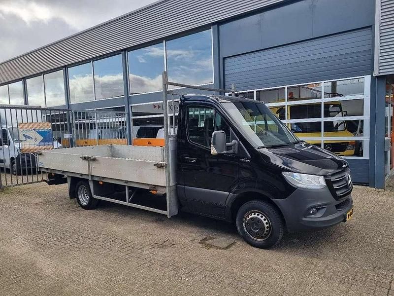 Zwart Gebruikt 2019 Mercedes Sprinter Van | € 20.950 - Afbeelding 1/4