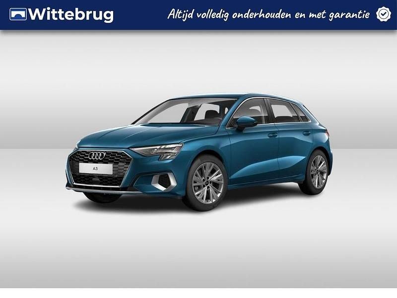 Blauw Gebruikt 2021 Audi A3 Business Hatchback | € 23.950 (Eerlijke prijs) - Afbeelding 1/2