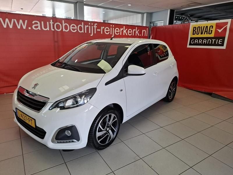 Wit Gebruikt 2021 Peugeot 108 Allure Hatchback | € 10.650 (Eerlijke prijs) - Afbeelding 1/4