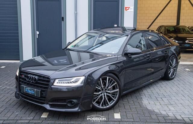 Grijs Gebruikt 2015 Audi S8 Design Sedan | € 39.950 - Afbeelding 1/4