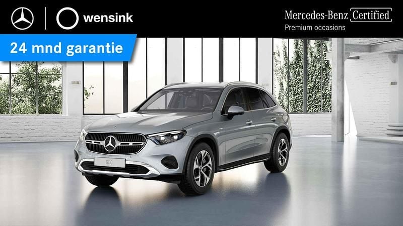 Zilver Gebruikt 2025 Mercedes GLC300e Premium SUV | € 61.850 (Super prijs) - Afbeelding 1/4
