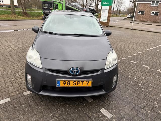 Occasion Toyota Prius Comfort 99 PK (72 kW) 2011 Grijs Hatchback