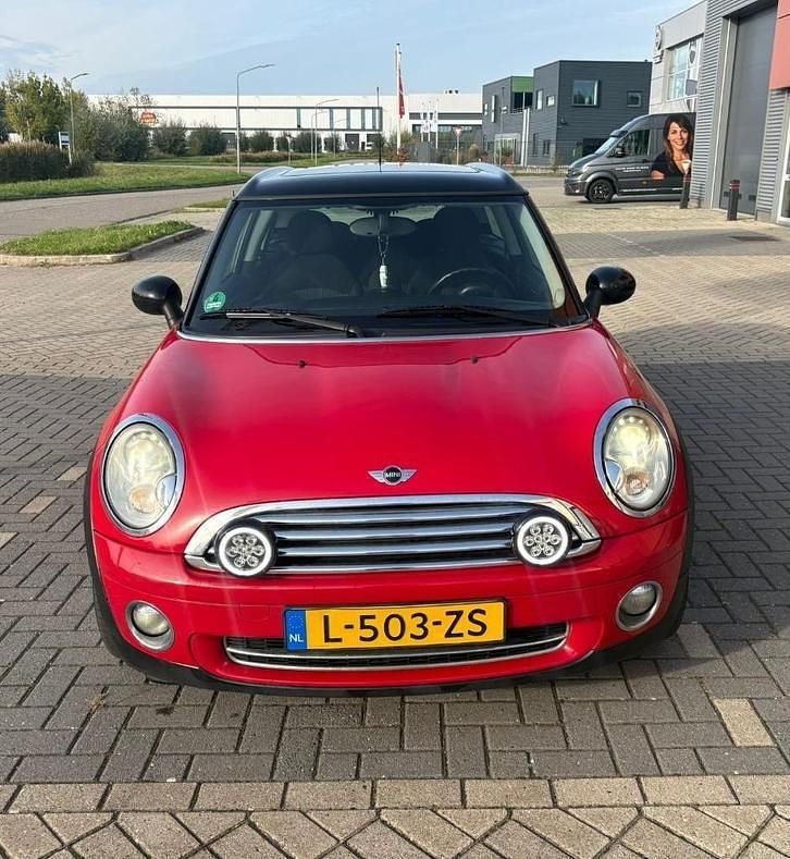 Occasion 2009 Mini Cooper Clubman Stationwagen | € 3.500 (Goede deal) - Afbeelding 1/4
