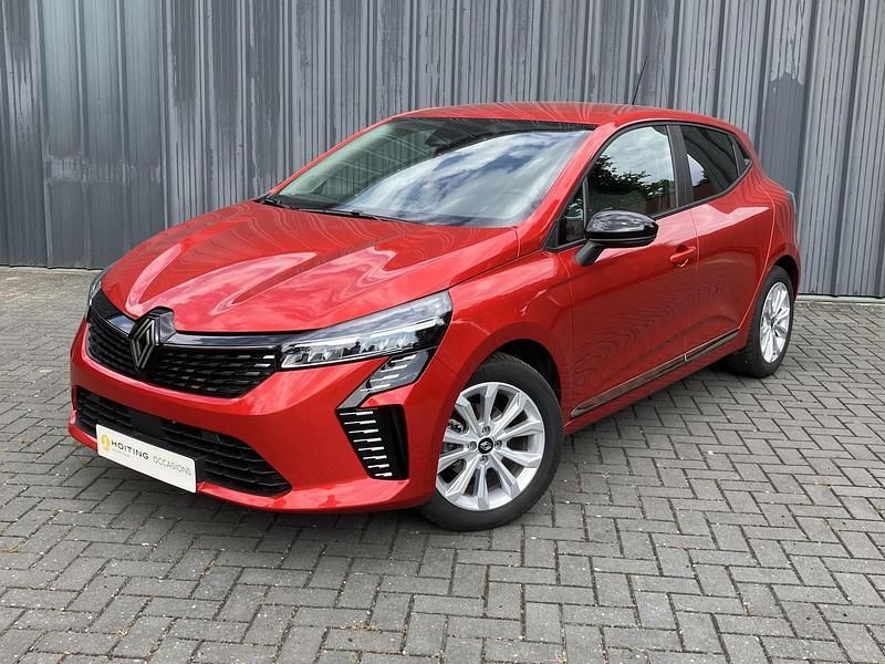 Occasion Renault Clio V Evolution 92 PK (67 kW) 2024 Rouge flamme (rood metallic) Hatchback