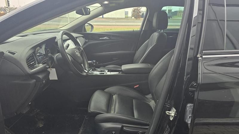 Occasion Opel Insignia Innovation 200 PK (147 kW) 2018 Zwart Hatchback