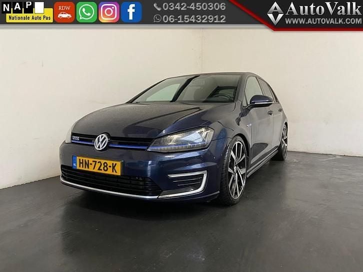 Occasion 2015 VW e-Golf GTE Hatchback | € 9.449 (Eerlijke prijs) - Afbeelding 1/4