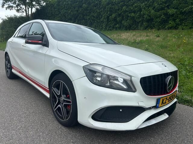 Wit Gebruikt 2013 Mercedes A200 Hatchback | € 5.500 - Afbeelding 1/4