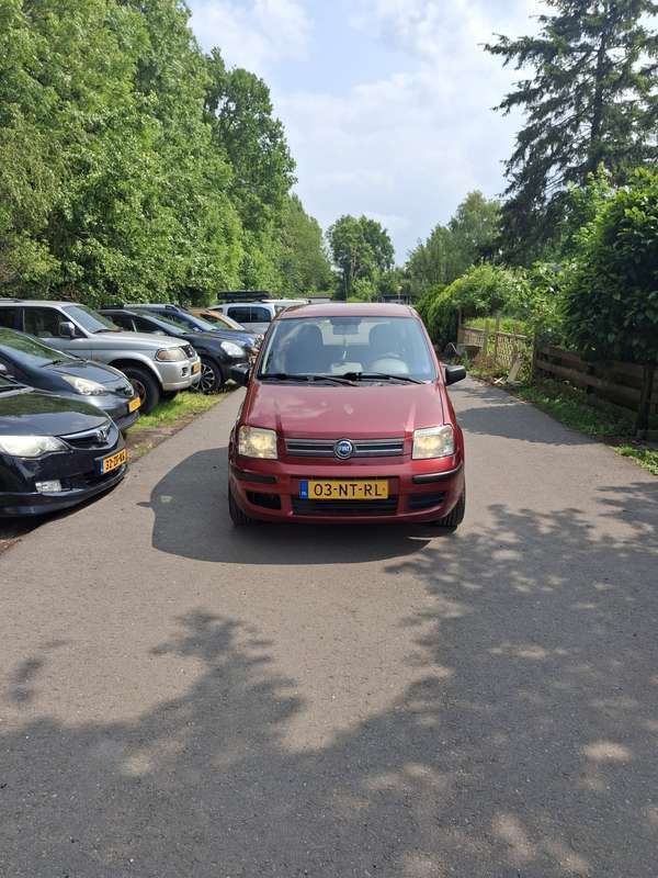 Gebruikt 2004 Fiat Panda Dynamic Hatchback | € 1.650 (Iets duurder) - Afbeelding 1/4