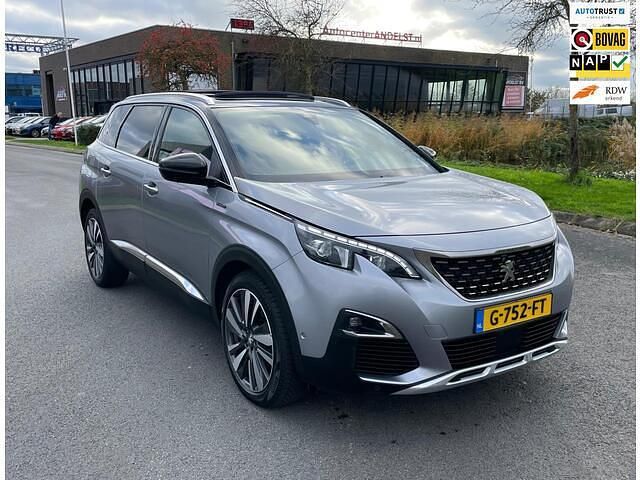 Grijs (metallic) Gebruikt 2019 Peugeot 5008 GT-line SUV | € 18.450 (Eerlijke prijs) - Afbeelding 1/4