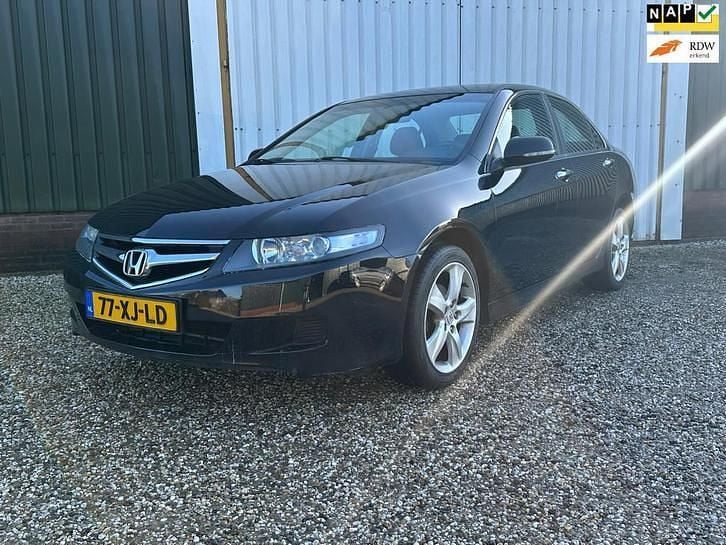 Zwart Occasion 2007 Honda Accord Comfort Sedan | € 5.950 (Super prijs) - Afbeelding 1/4