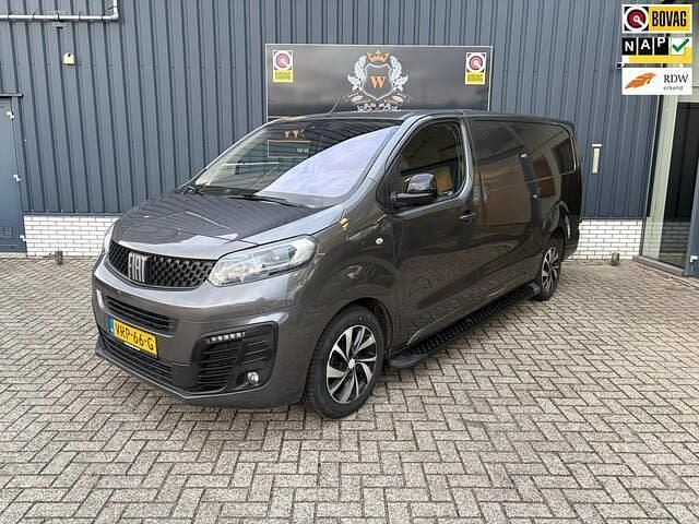 Grijs Occasion 2022 Fiat Scudo Van | € 15.950 (Super prijs) - Afbeelding 1/4