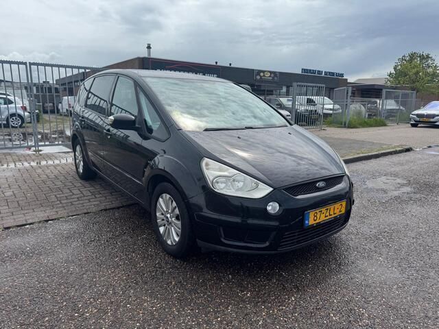 Zwart Gebruikt 2008 Ford S-MAX S MPV | € 3.250 (Goede deal) - Afbeelding 1/4