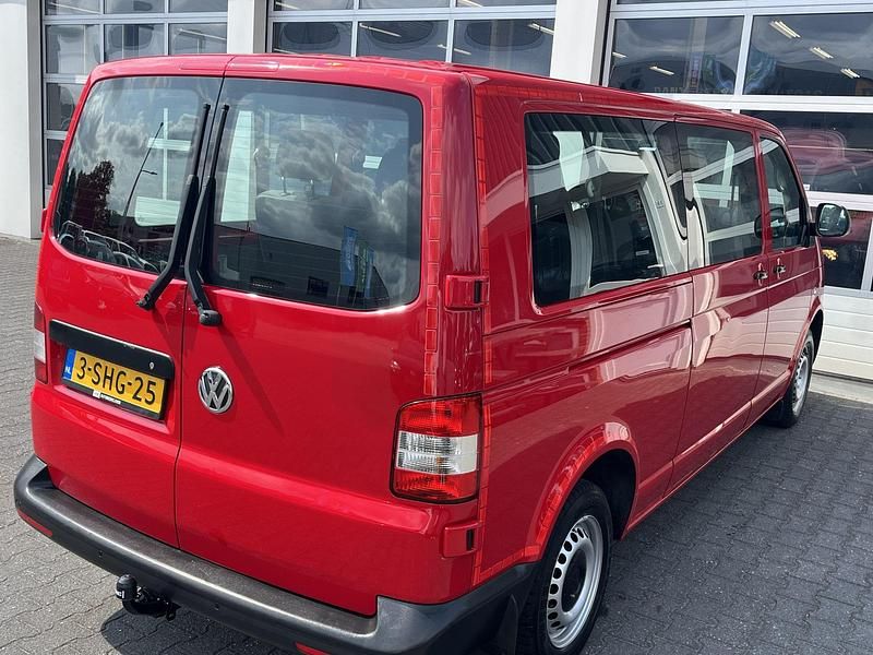 Occasion VW T5 Comfortline 142 PK (104 kW) 2013 Rood Van
