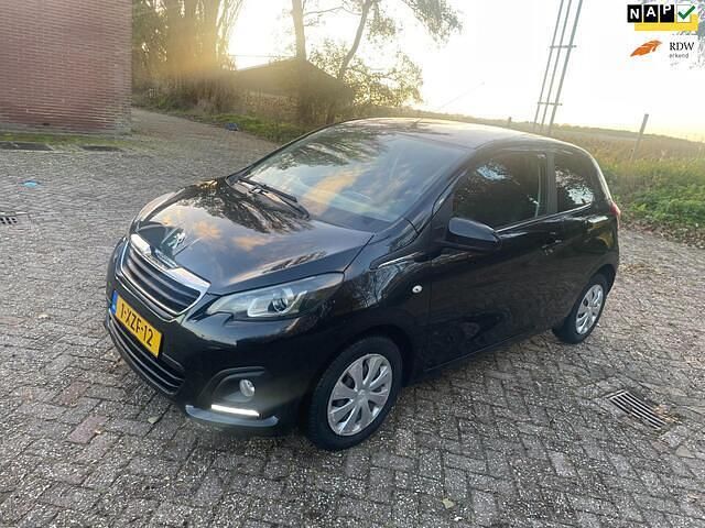 Zwart Gebruikt 2014 Peugeot 108 Active Hatchback | € 3.999 (Eerlijke prijs) - Afbeelding 1/4