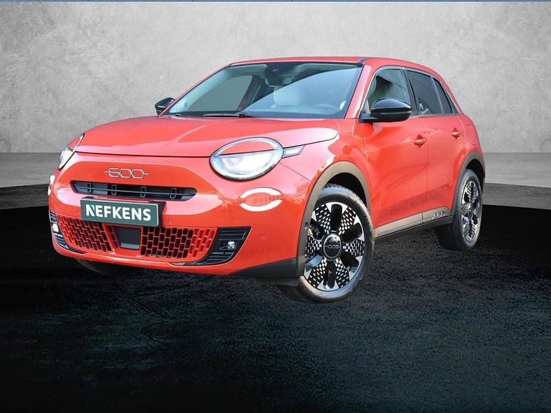 Oranje Gebruikt 2024 Fiat 600E La Prima SUV | € 28.420 (Duur) - Afbeelding 1/1