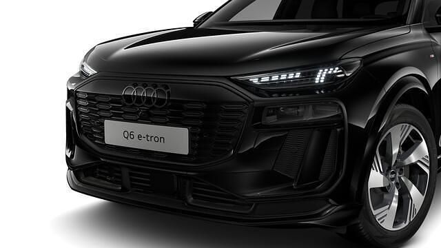 Nieuw Audi Q6 e-tron 11 kW (15 PK) 2026 Zwart SUV