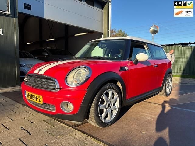 Rood Gebruikt 2008 Mini Cooper Clubman Chili Stationwagen | € 3.499 (Super prijs) - Afbeelding 1/4