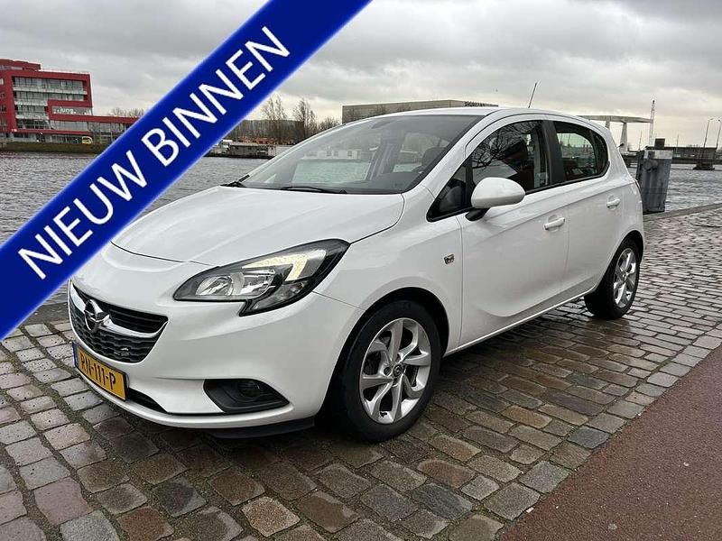 Wit Gebruikt 2018 Opel Corsa Edition Hatchback | € 8.450 (Eerlijke prijs) - Afbeelding 1/4