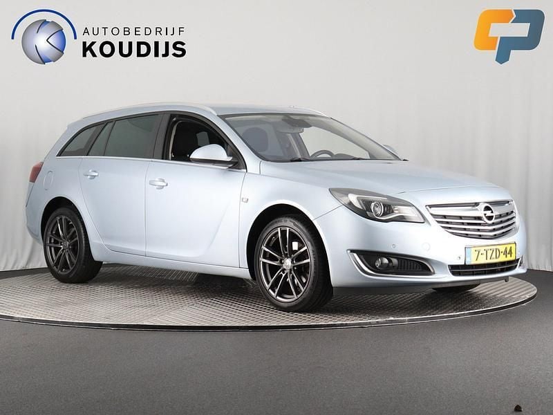 Grijs Gebruikt 2014 Opel Insignia Business Stationwagen | € 11.490 (Iets duurder) - Afbeelding 1/4
