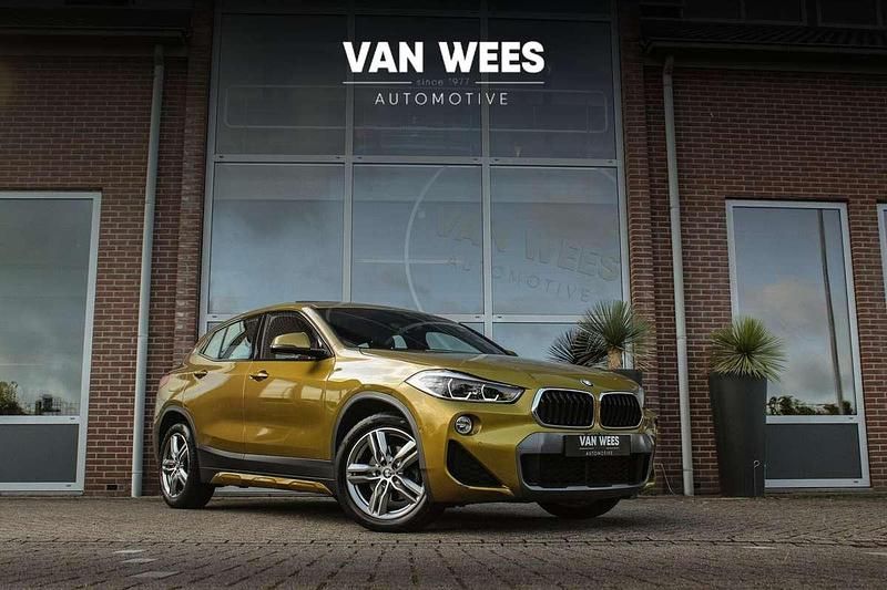 Geel, metallic lak Gebruikt 2018 BMW X2 Executive SUV | € 23.950 (Iets duurder) - Afbeelding 1/3