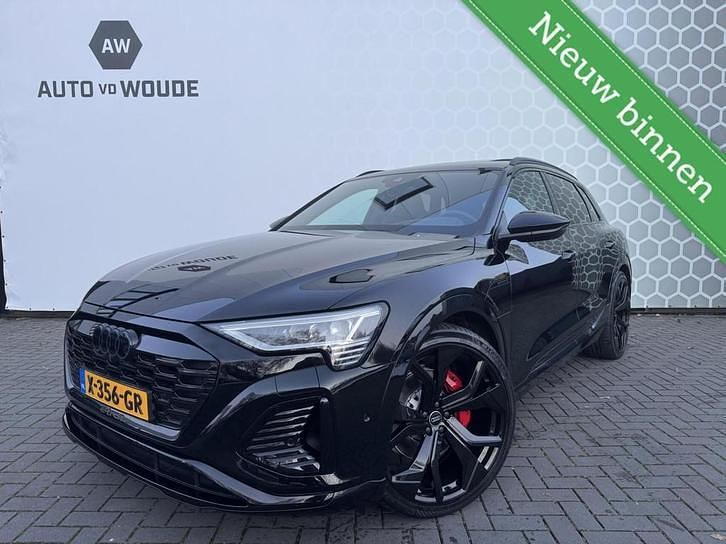 Zwart Occasion 2023 Audi Q8 e-tron SUV | € 52.950 (Goede deal) - Afbeelding 1/4