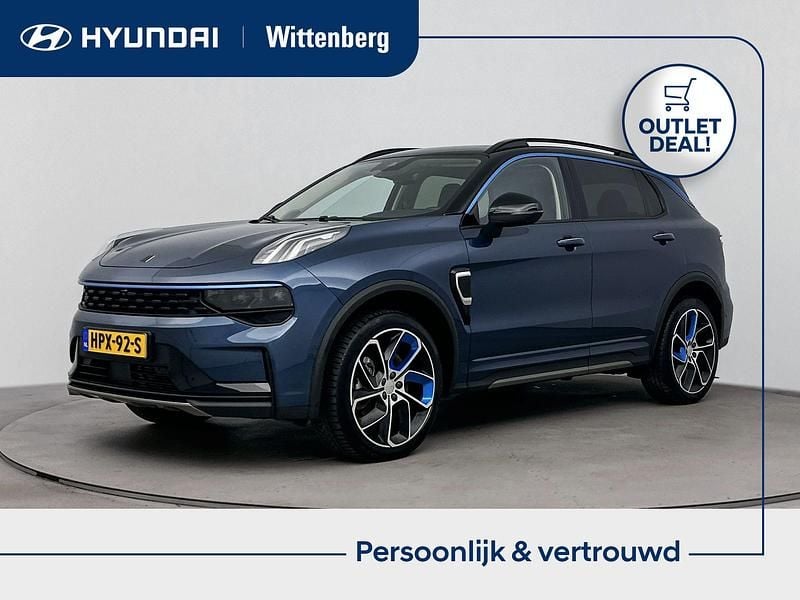 Blauw, metallic lak Gebruikt 2023 Lynk & Co 01 SUV | € 25.700 (Goede deal) - Afbeelding 1/4