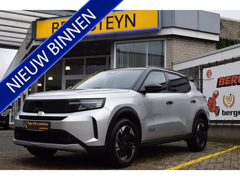 Grijs Gebruikt 2025 Opel Frontera SUV | € 31.750 (Eerlijke prijs) - Afbeelding 1/4