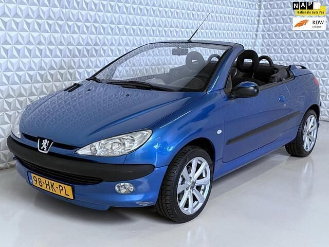 Blauw Gebruikt 2001 Peugeot 206 CC Cabriolet | € 1.999 (Duur) - Afbeelding 1/4
